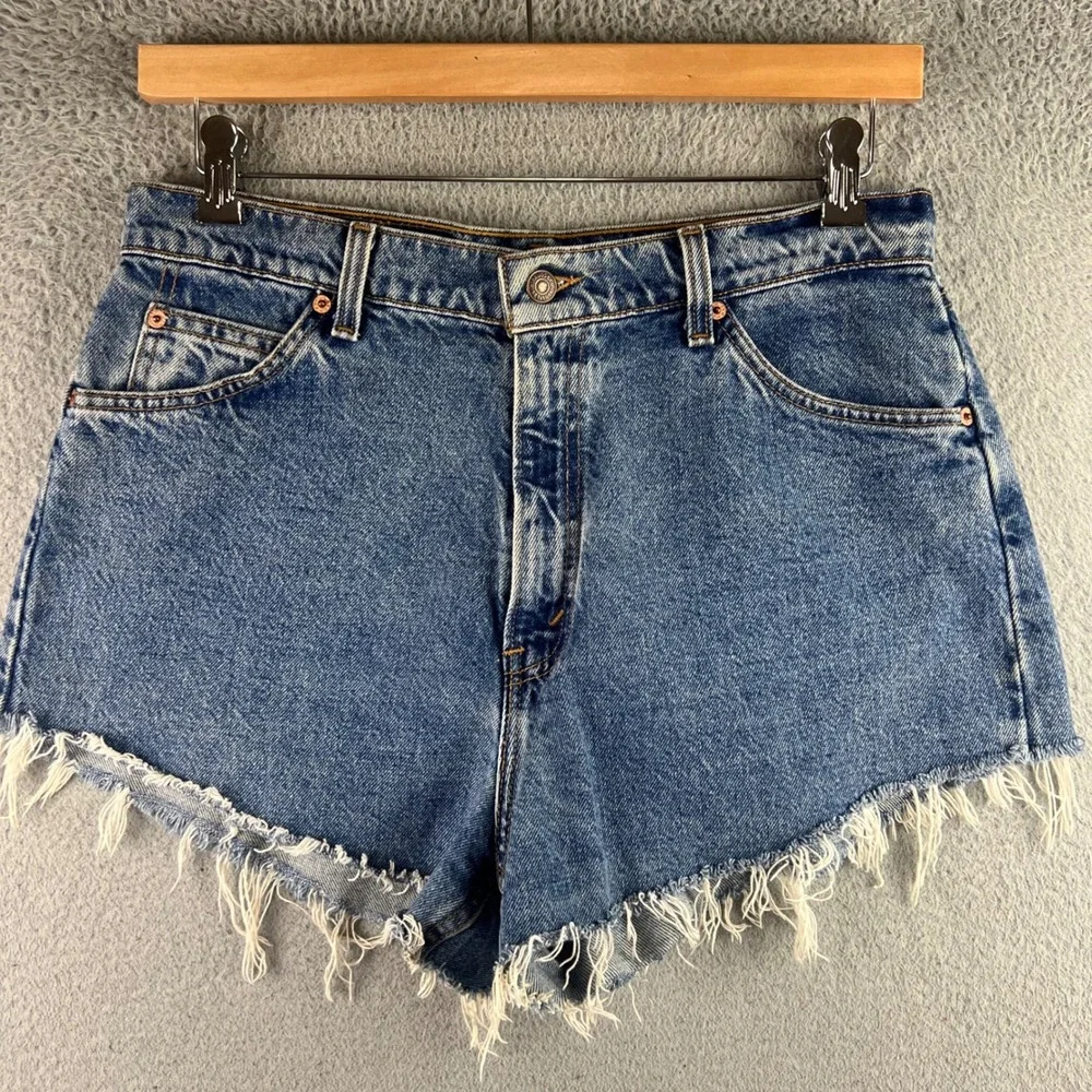 Levis 15961 Orange Tab Denim Shorts Medium Wash Raw Hem Cut Offs Size 14Short
